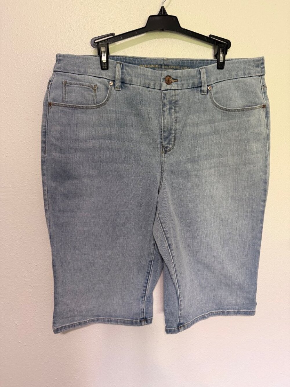 Chico's So Slimming Denim Girfriend Shorts Blue Burmuda Womans 14